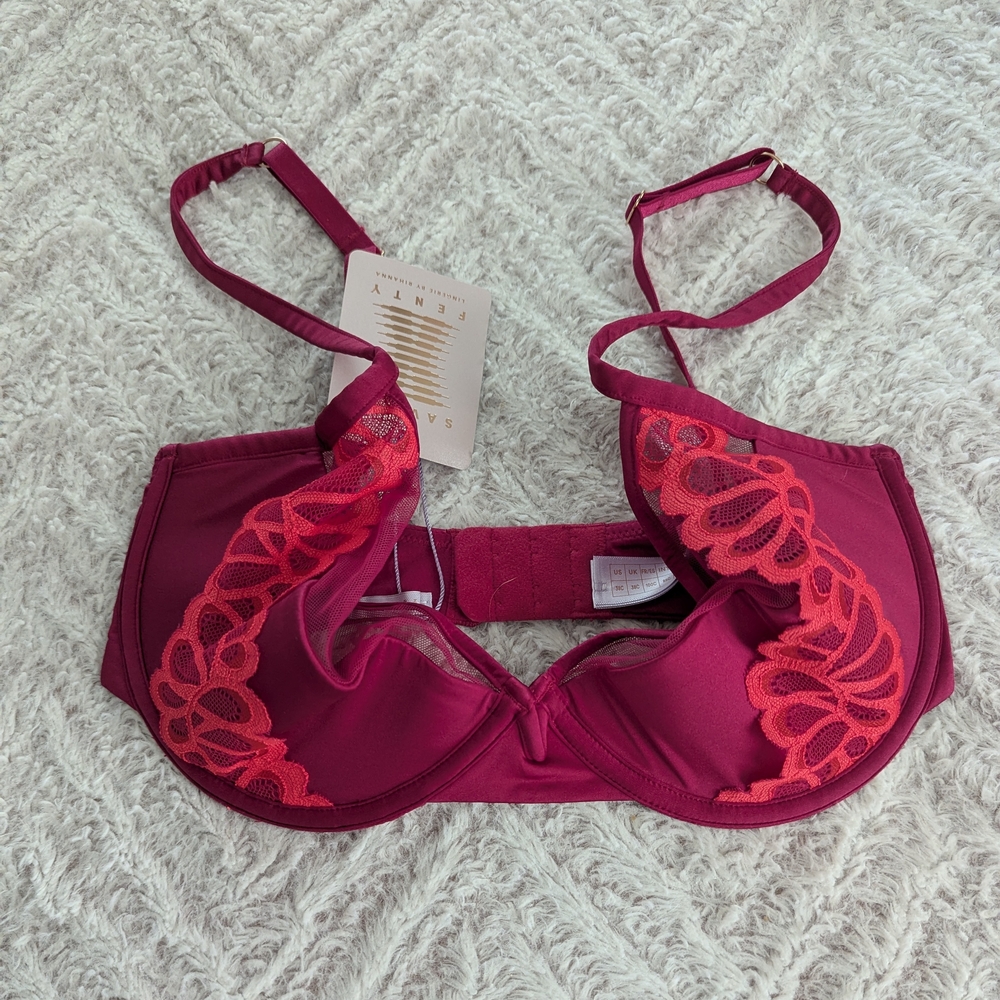 NWT Savage X Fenty Bra